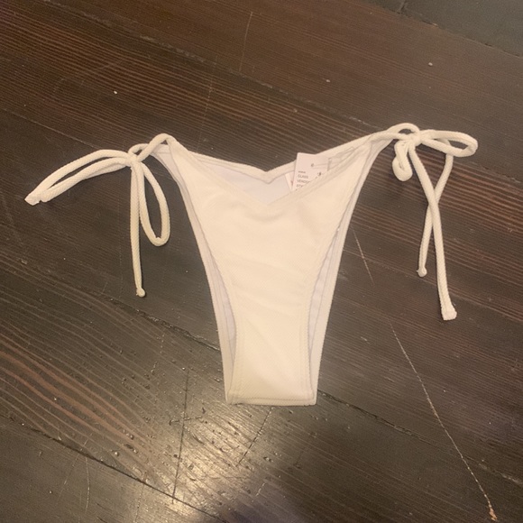 NWT twin white tie up bikini bottom - Picture 4 of 8